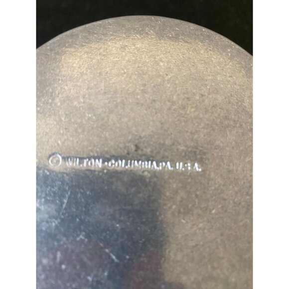 Wilton Columbia PA 6" High Pewter, Colonial Style Pitcher, USA - Picture 9 of 9